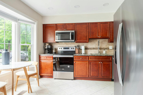 Holly Avenue, Fairfax, VA - Gallery - 8