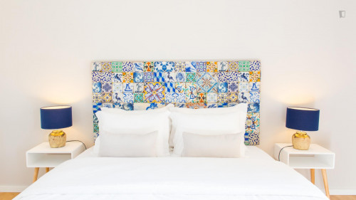 1-Bedroom apartment near Arco da Porta Nova