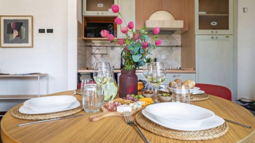 Splendid 2-bedroom apartment near Università Cattolica del Sacro Cuore  - Gallery - 8