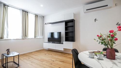 Cool 1-bedroom flat in Corvetto - Gallery - 25
