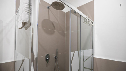 Cool 1-bedroom flat in Corvetto - Gallery - 14