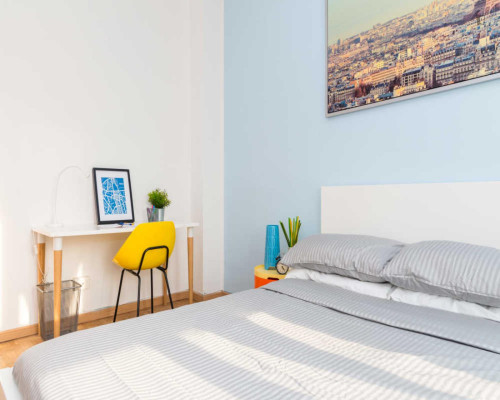 Cozy double room with a balcony, in Cesano Boscone - Gallery - 16