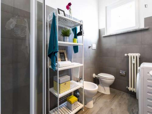Cozy double bedroom in Cesano Boscone - Gallery - 7