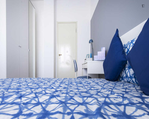 Bright double bedroom near the University of Milan - Bicocca - Gallery - 17