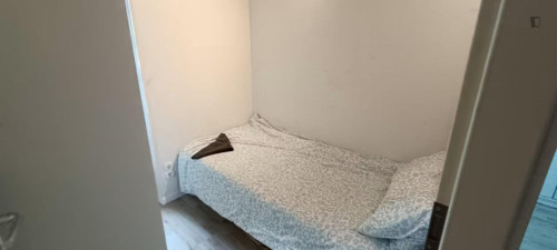 Neat single bedroom in Hamme - Gallery - 2