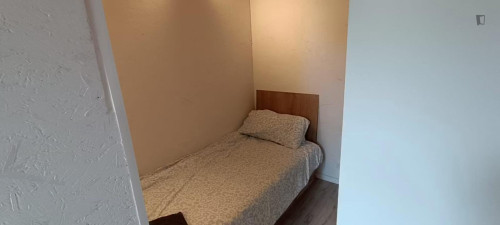 Neat single bedroom in Hamme - Gallery - 3