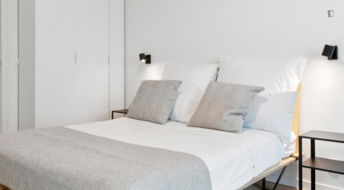 Stylish 1-bedroom flat in the well-connected and urban Brussels North area - Gallery - 17