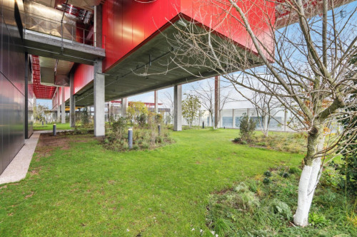 Stylish 1-bedroom flat in the well-connected and urban Brussels North area