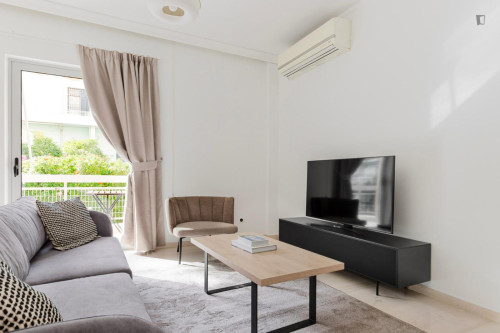 Inviting 2-bedroom flat in Paleo Faliro - Gallery - 17