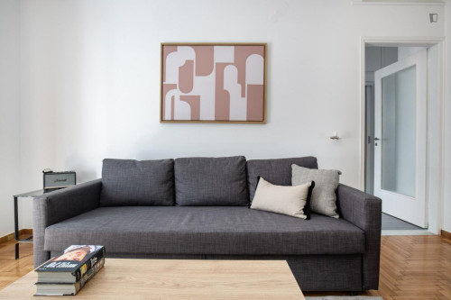Bright 2-bedroom flat near the Metropolitan College - Gallery - 6