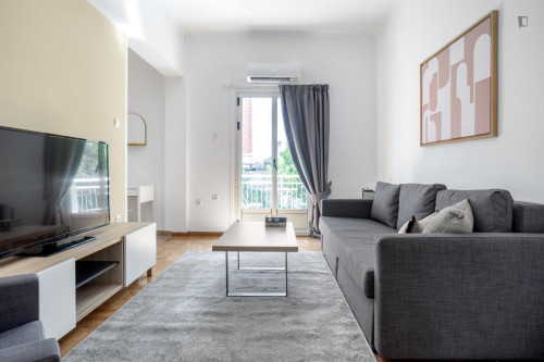 Bright 2-bedroom flat near the Metropolitan College - Gallery - 5