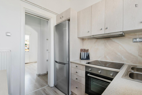 Cozy 2-bedroom flat near the Metropolitan College - Gallery - 15