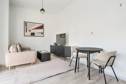 Cozy 2-bedroom flat near the Metropolitan College - Gallery - 18