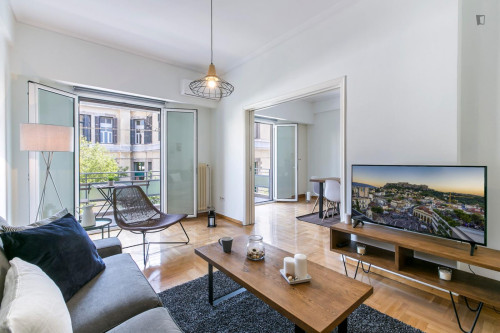 Nice 2-bedroom flat next to the Megaro Moussikis subway station - Gallery - 5