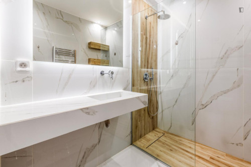Welcoming 2-bedroom flat near the University of Piraeus - Gallery - 12