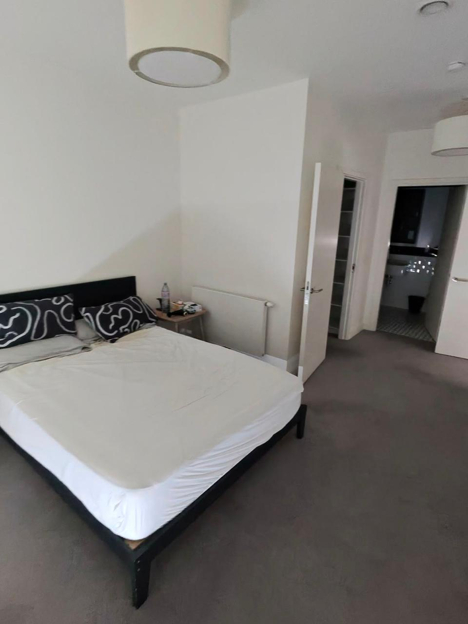 Double Ensuite - 7
