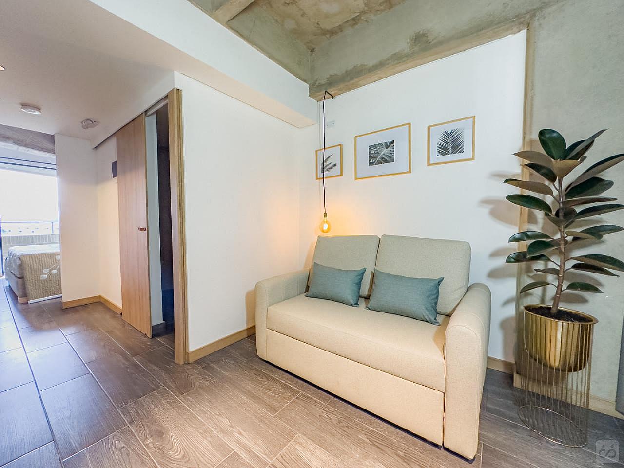 Apartment With Balcony - 5
