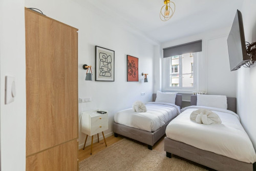 Modern 2BR Apartment with AC near Place d'Italie