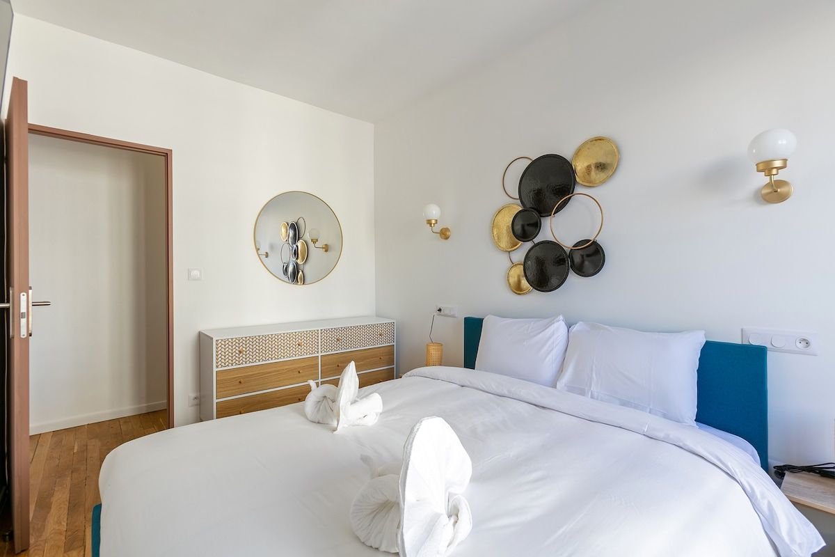 Modern 2BR Apartment With AC Near Place D'Italie - 6
