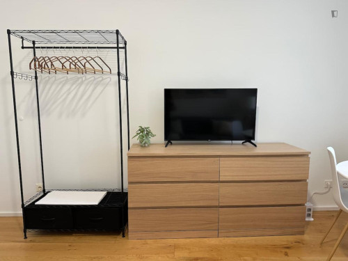 Welcoming 1-bedroom flat in the Simmering district