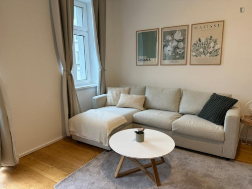 Welcoming 1-bedroom flat in the Simmering district