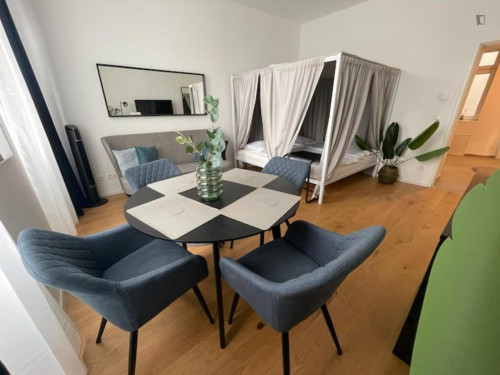 Charming 1-bedroom flat in the Simmering district