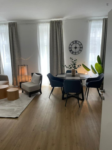 Charming 1-bedroom flat in the Simmering district