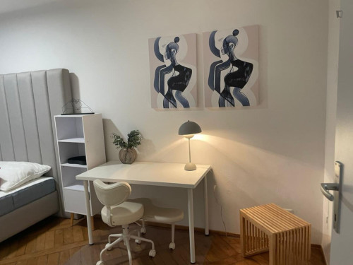 Tasteful 2-bedroom apartment in Nibelungenviertel - Gallery - 16