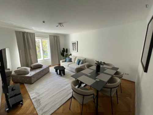 Tasteful 2-bedroom apartment in Nibelungenviertel - Gallery - 11