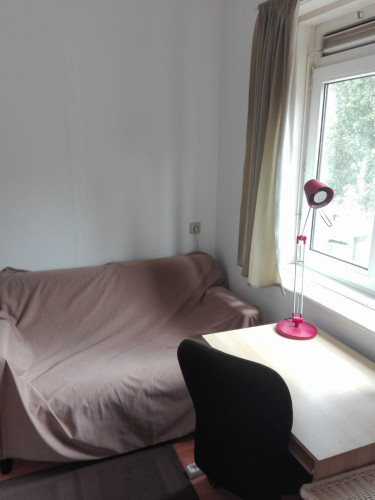 Homely double bedroom in Stadsdriehoek - Gallery - 17