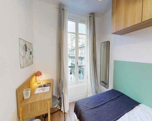 Rue du Buisson Saint-Louis, Paris