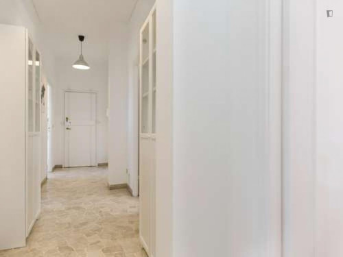 Bedroom in Cesano Boscone with window - Gallery - 10