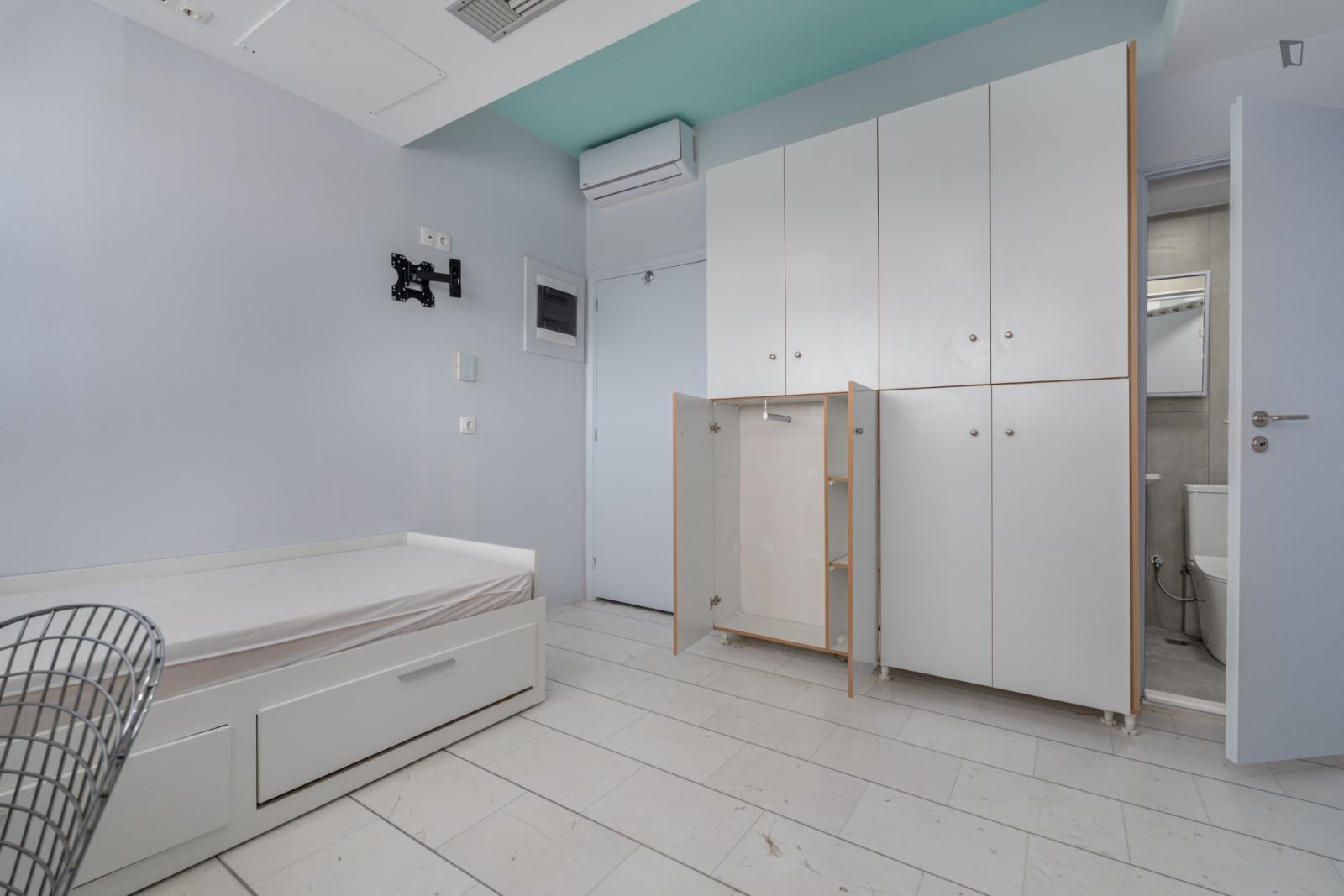 New Seaview Apartment Near Athens Riviera.Quiet,safe Neighborhood.10min To Metro - 1