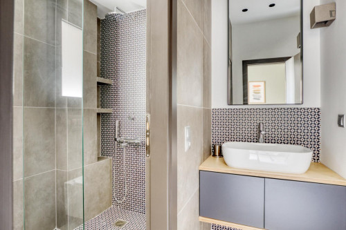 Bright 1-bedroom flat in the Mets neighbourhood - Gallery - 11