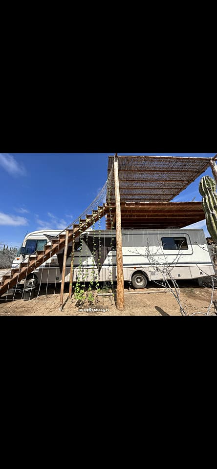 X-RV Secluded Location/rooftop Balcony - 3
