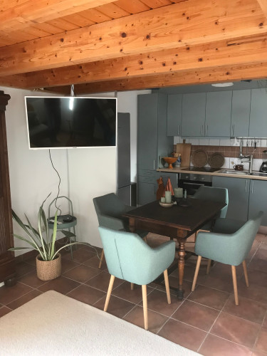Charming Maisonette Apartment in Renovated Old Building - Gallery - 3