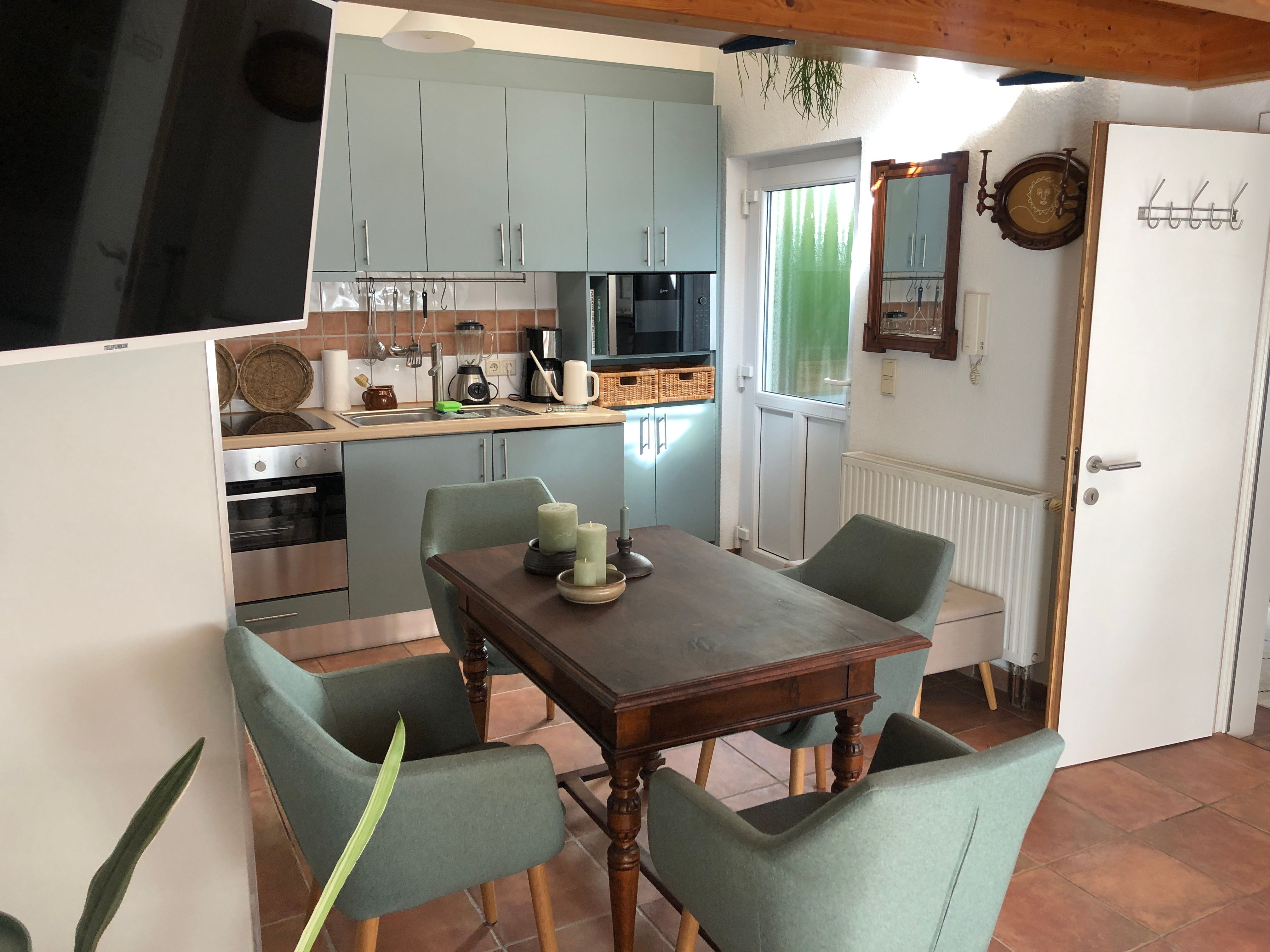 Charming Maisonette Apartment In Renovated Old Building - 3
