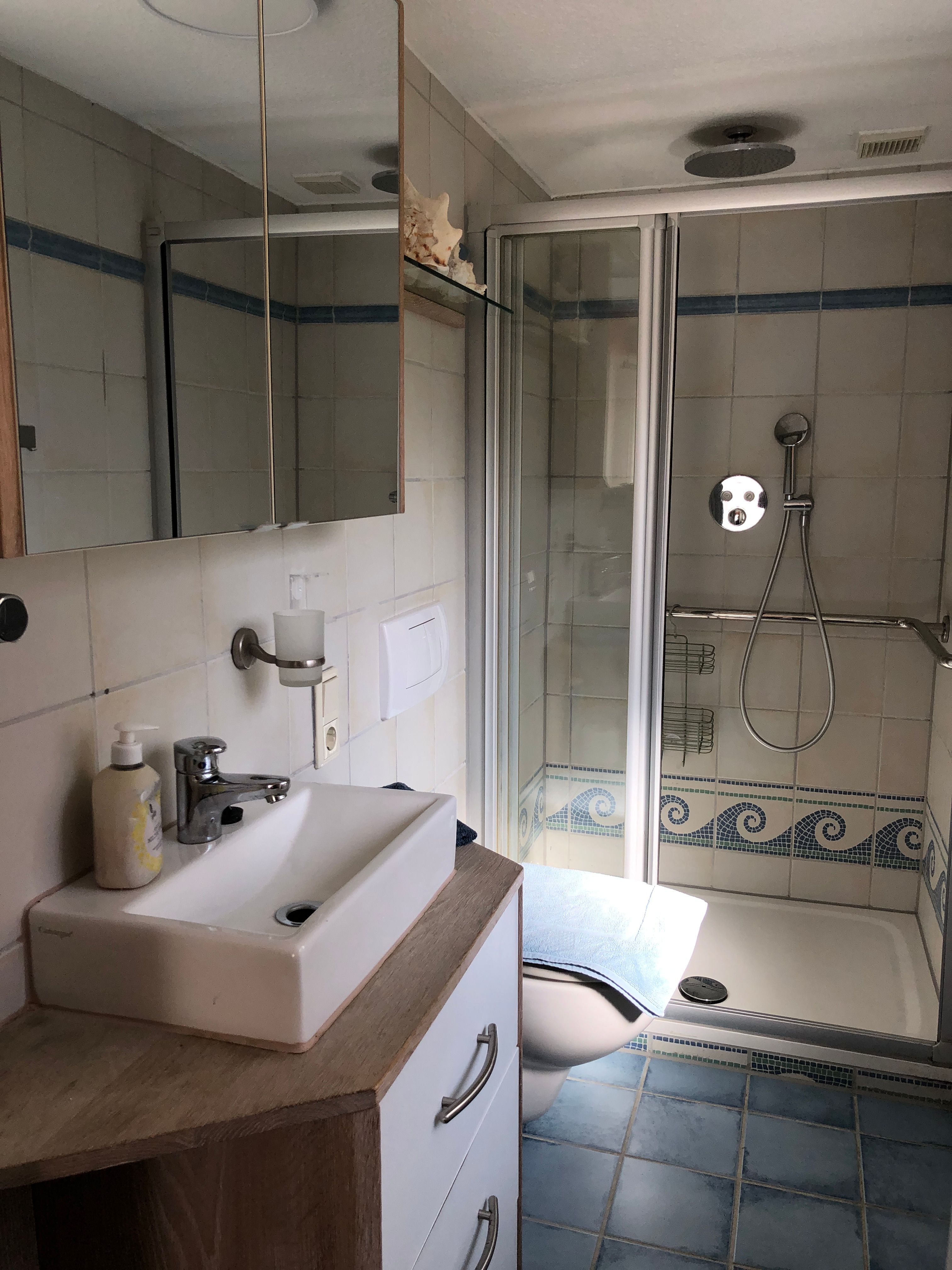 Charming Maisonette Apartment In Renovated Old Building - 2