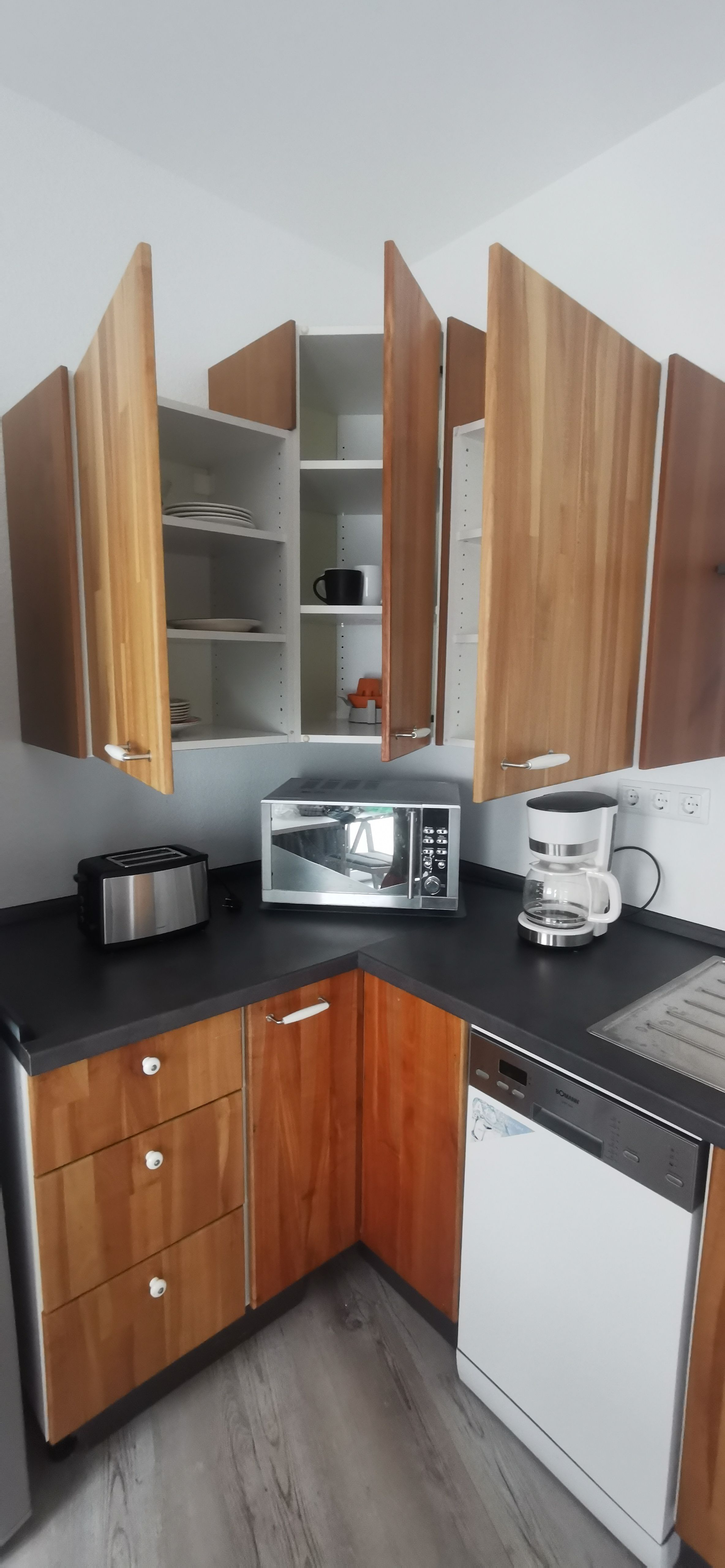 Beautiful Modernized 2-Room Apartment In Bonn Beuel - 8