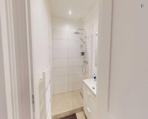 Inviting double bedroom near Gare de Lyon  - Gallery - 9