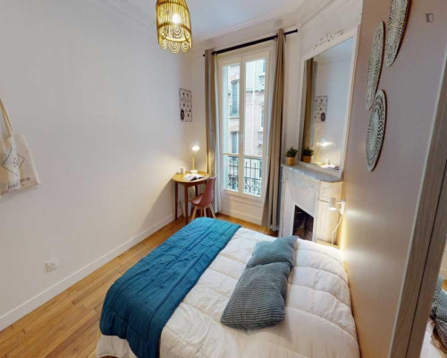 Stupendous double bedroom in Quinze-Vingts