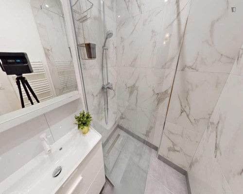 Very neat double bedroom in the Quinze-Vingts district - Gallery - 7