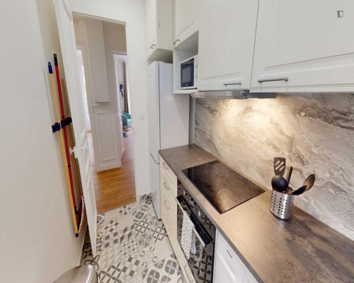 Very neat double bedroom in the Quinze-Vingts district