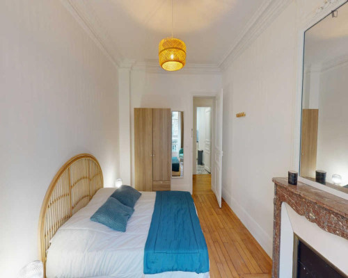 Snug double bedroom in the Quinze-Vingts district - Gallery - 18