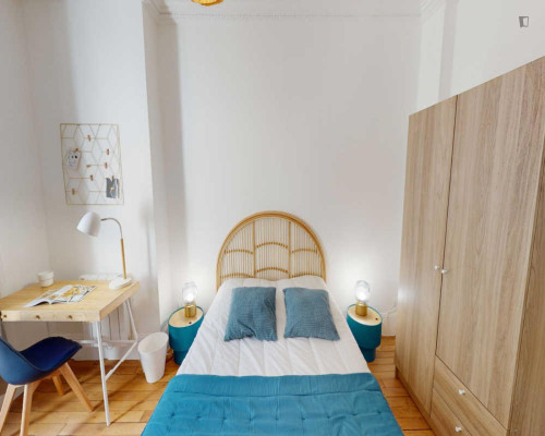 Snug double bedroom in the Quinze-Vingts district - Gallery - 20