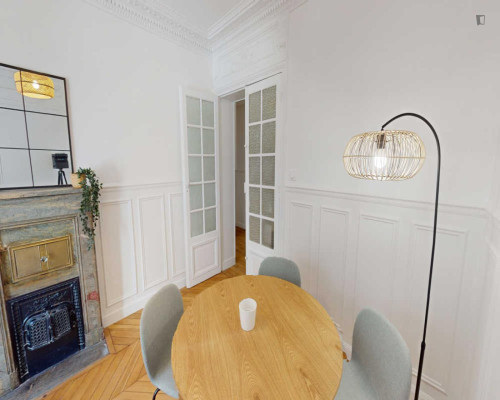 Snug double bedroom in the Quinze-Vingts district - Gallery - 12