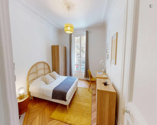 Bright double bedroom in the Quinze-Vingts district - Gallery - 11