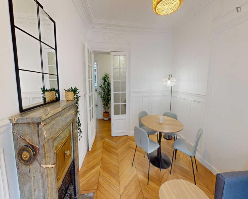 Bright double bedroom in the Quinze-Vingts district - Gallery - 13