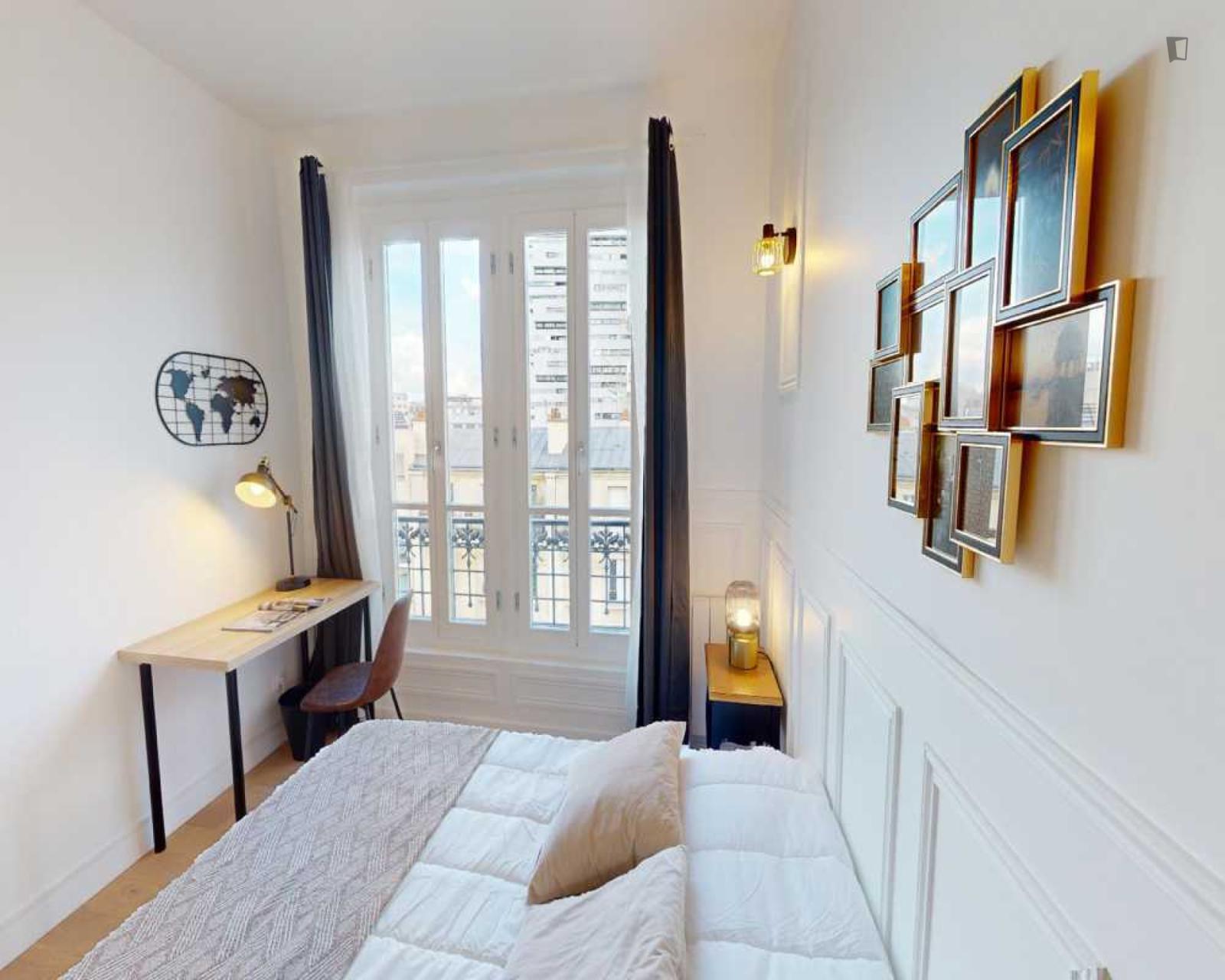 Charming Double Bedroom In Quinze-Vingts - 1