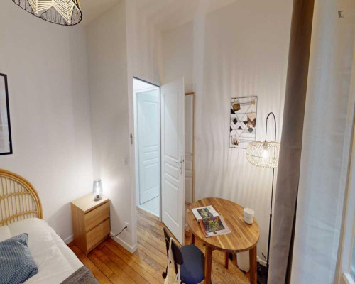 Welcoming double bedroom near Gare de Lyon